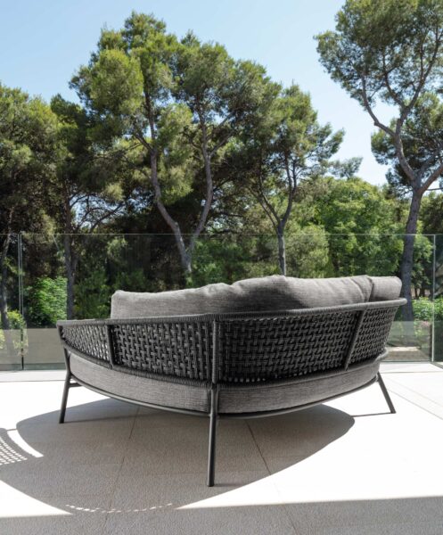 Moon//Alu Daybed 1